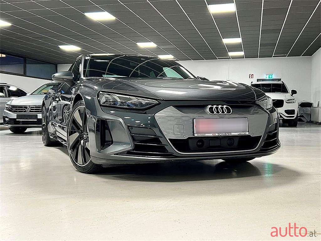 2021' Audi e-tron GT photo #1