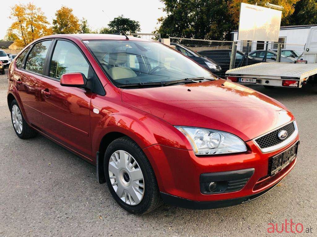 2006' Ford Focus photo #1