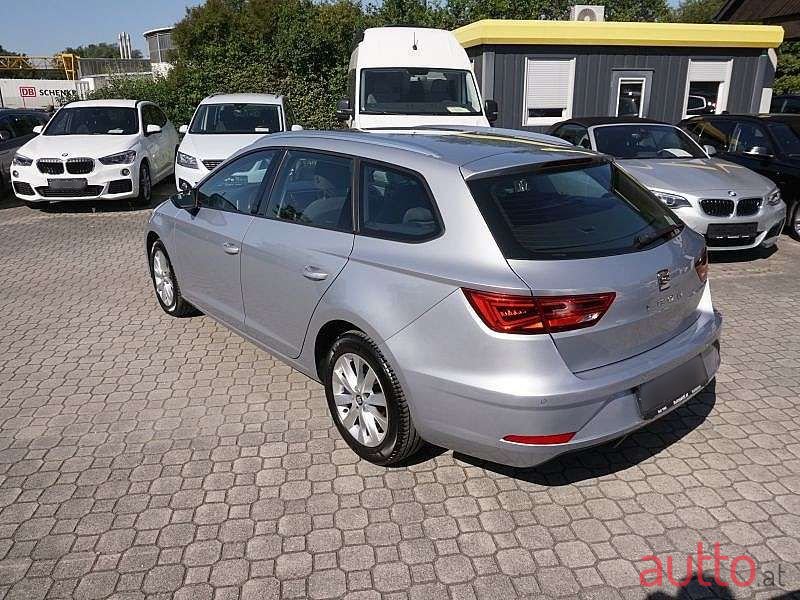 2019' SEAT Leon photo #4