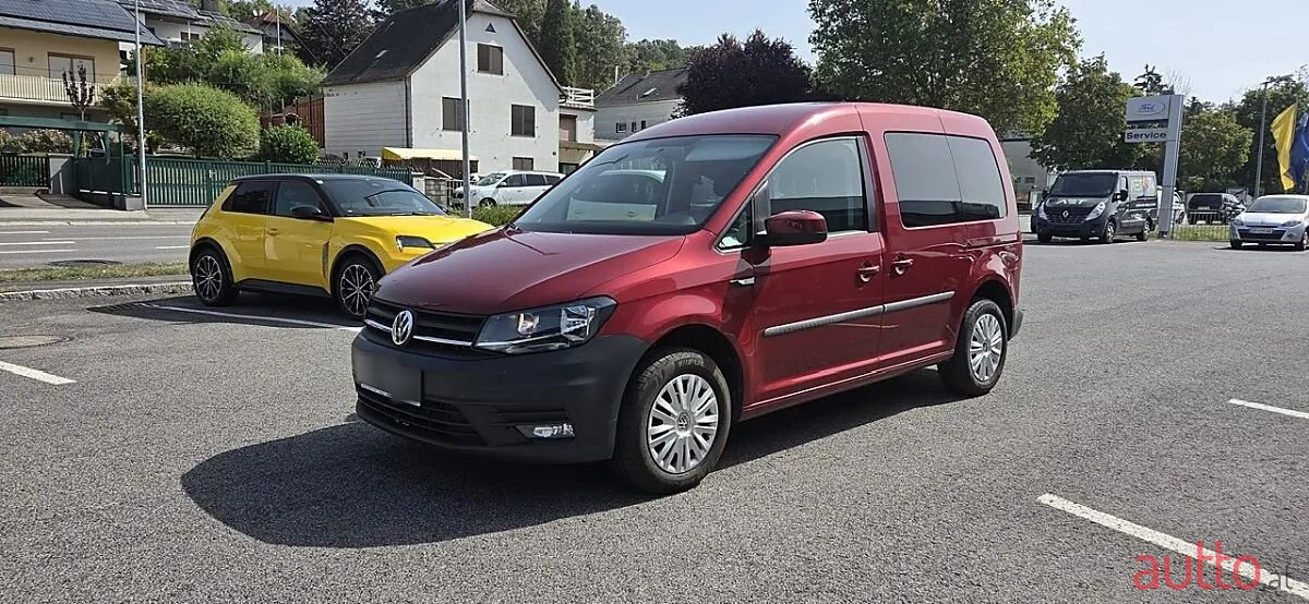 2018' Volkswagen Caddy photo #2