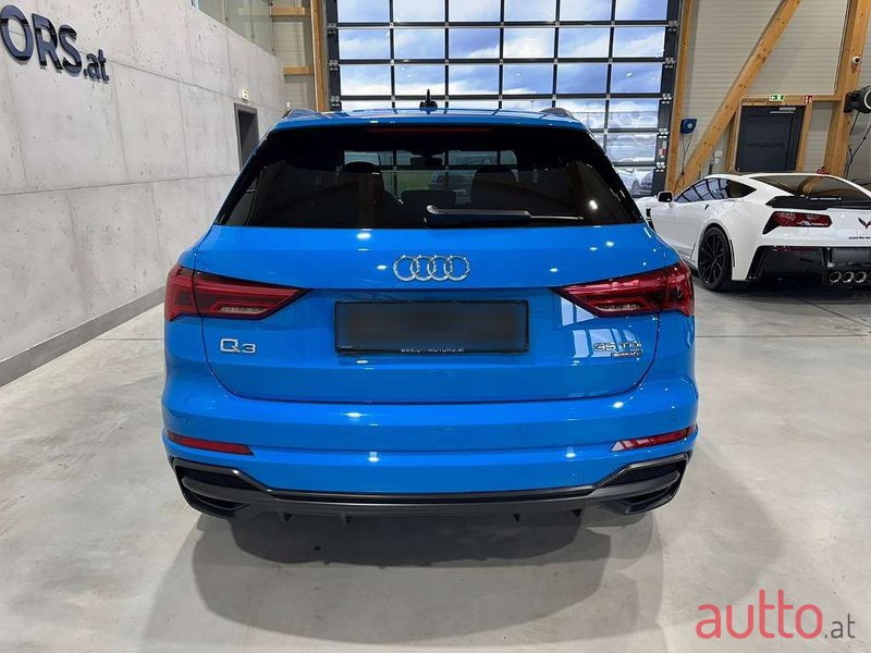 2021' Audi Q3 photo #4