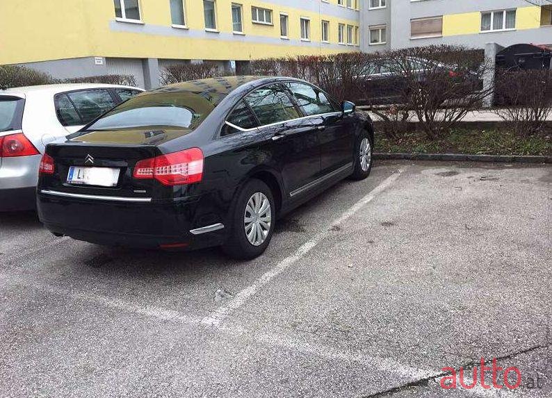 2008' Citroen C5 photo #1