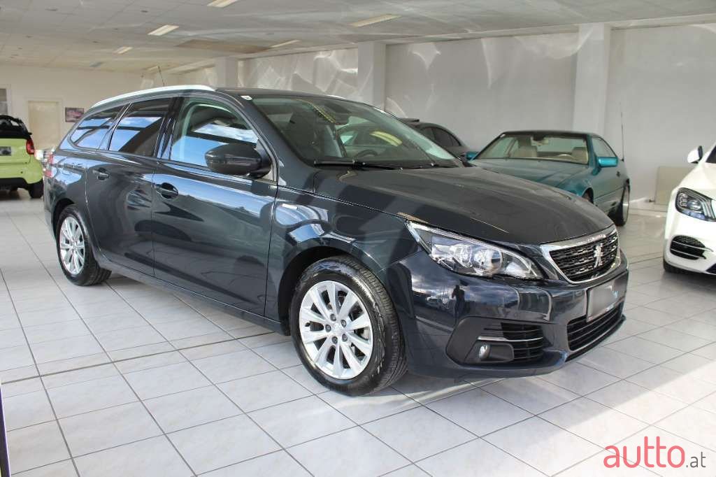 2019' Peugeot 308 photo #4