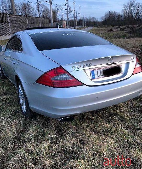 2008' Mercedes-Benz Cls-Klasse photo #2