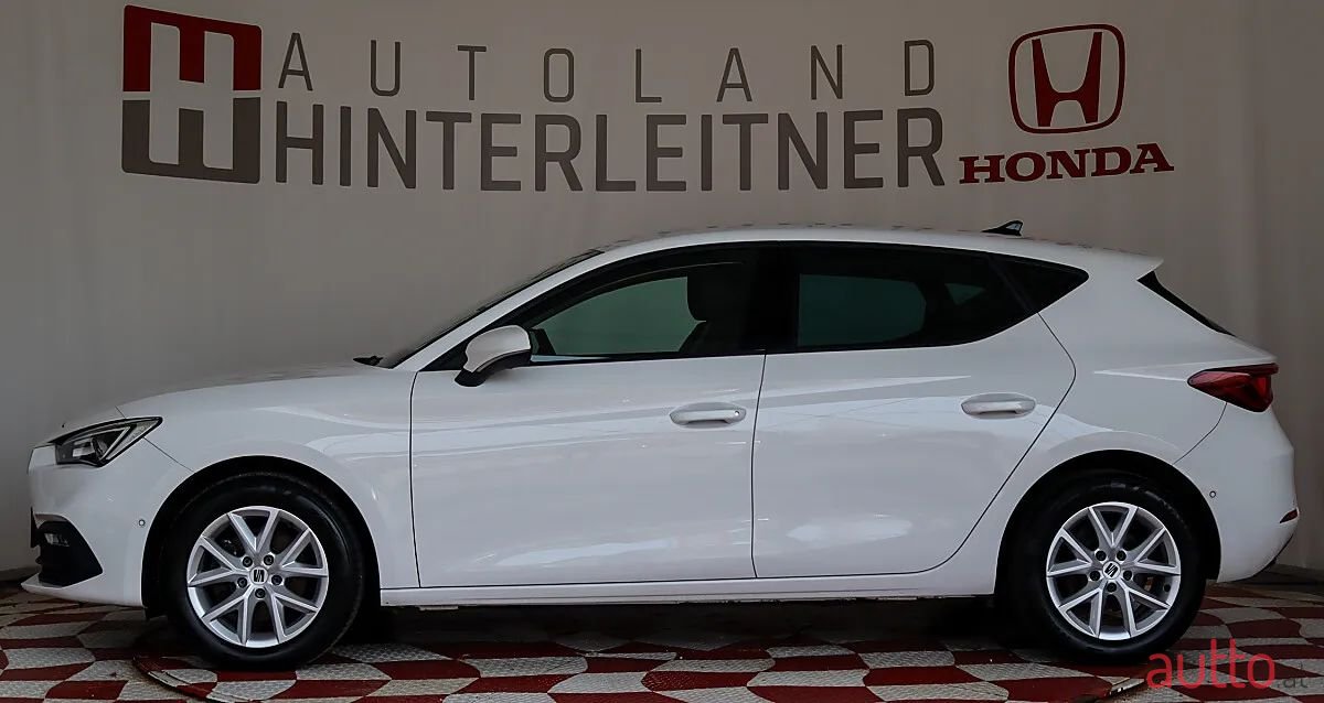 2020' SEAT Leon photo #3
