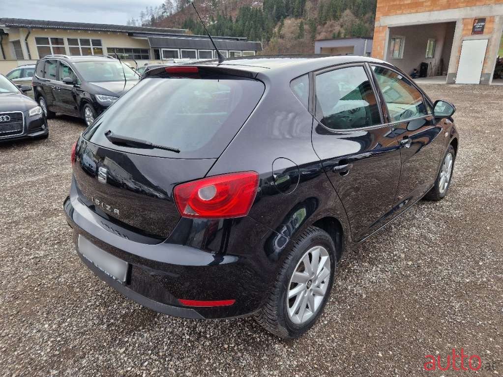 2014' SEAT Ibiza photo #6