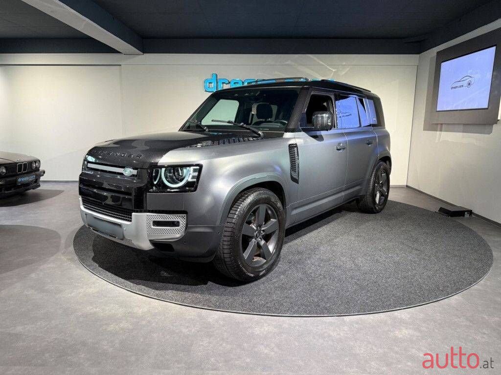 2021' Land Rover Defender photo #6