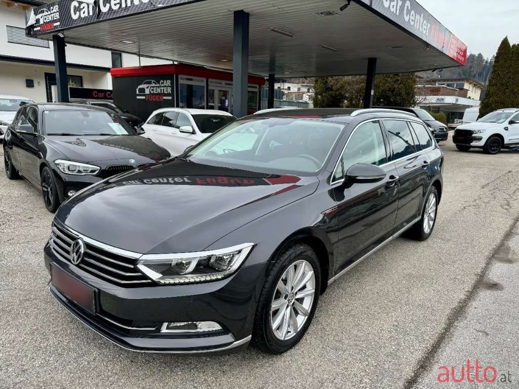 2018' Volkswagen Passat photo #1