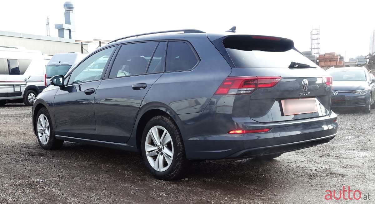 2023' Volkswagen Golf photo #5