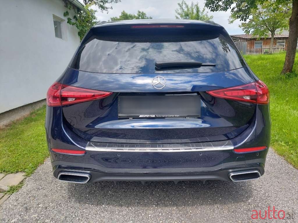 2021' Mercedes-Benz C-Klasse photo #6