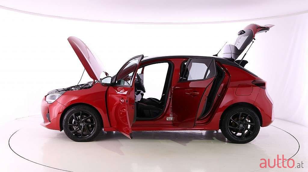 2022' Opel Corsa photo #1
