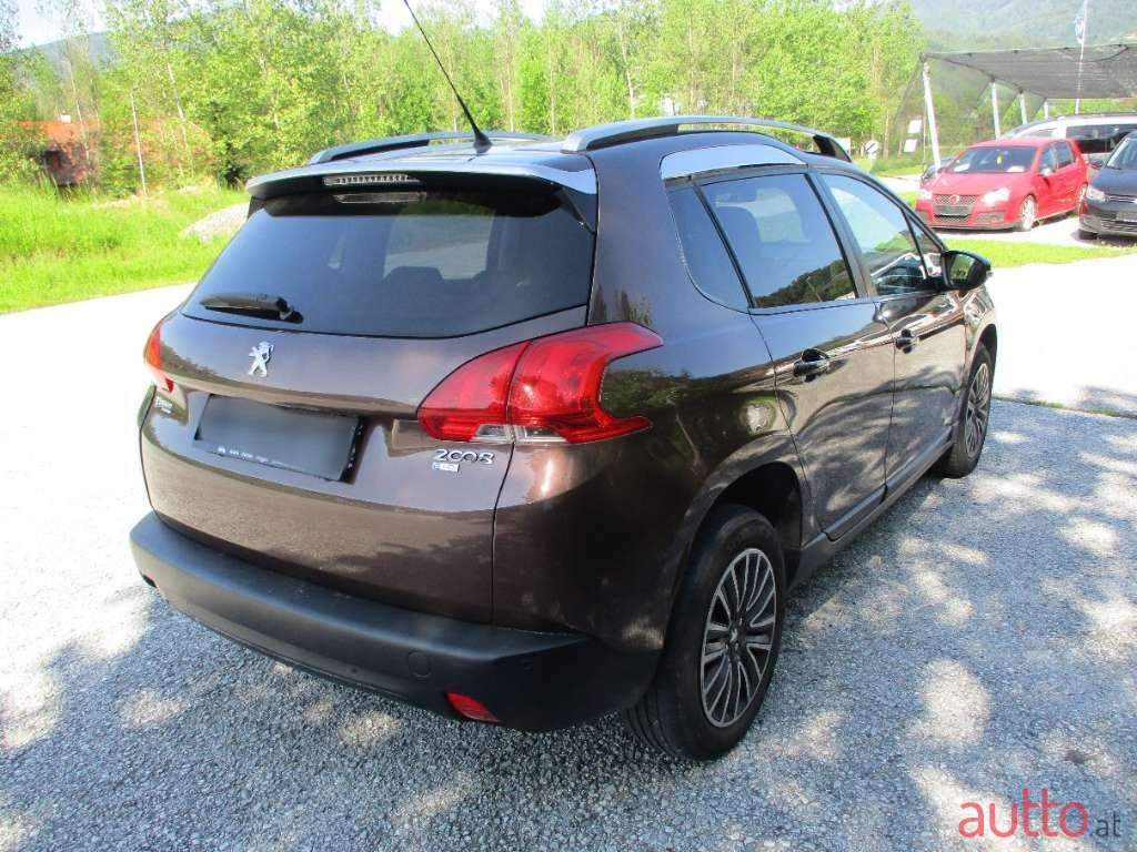 2014' Peugeot 2008 photo #3