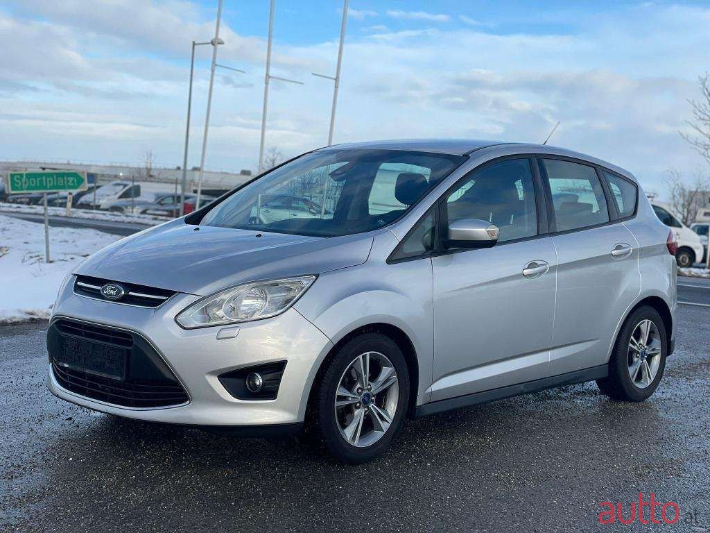 2011' Ford C-MAX photo #3