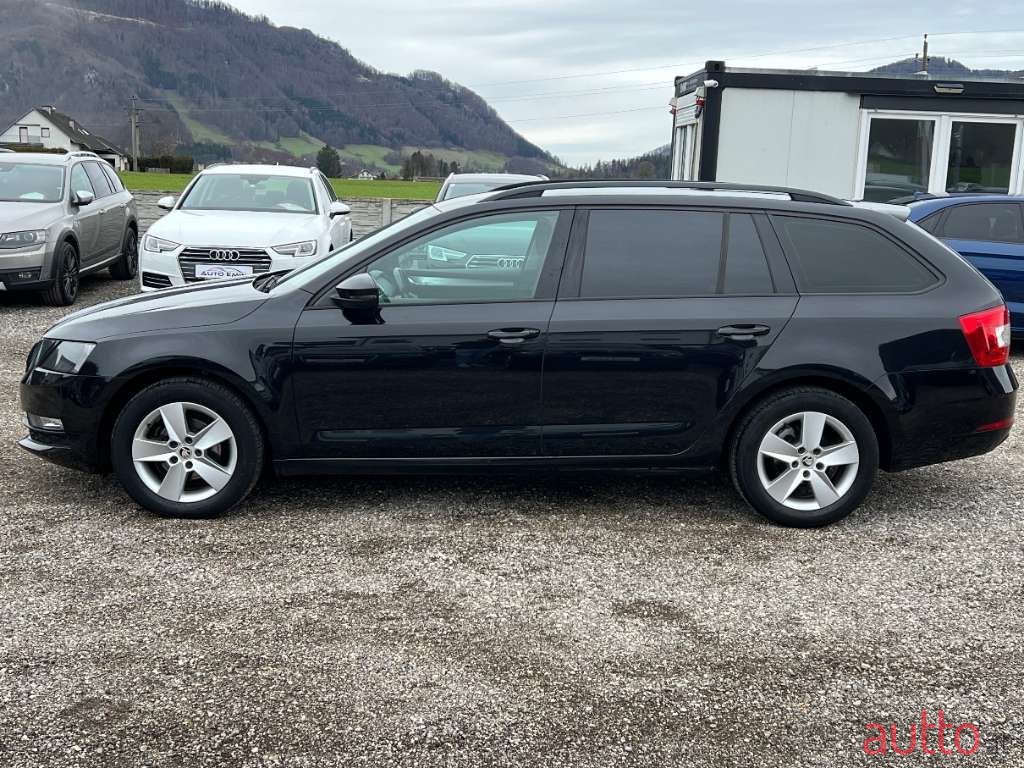 2018' Skoda Octavia photo #4