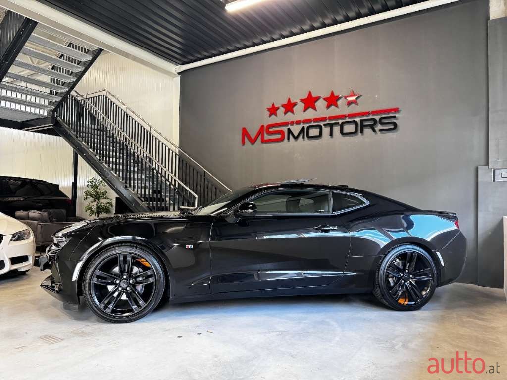 2018' Chevrolet Camaro photo #4