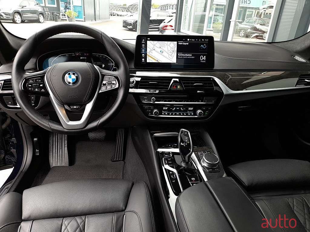 2022' BMW 5Er-Reihe photo #2