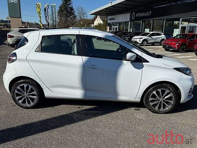 2020' Renault Zoe photo #2