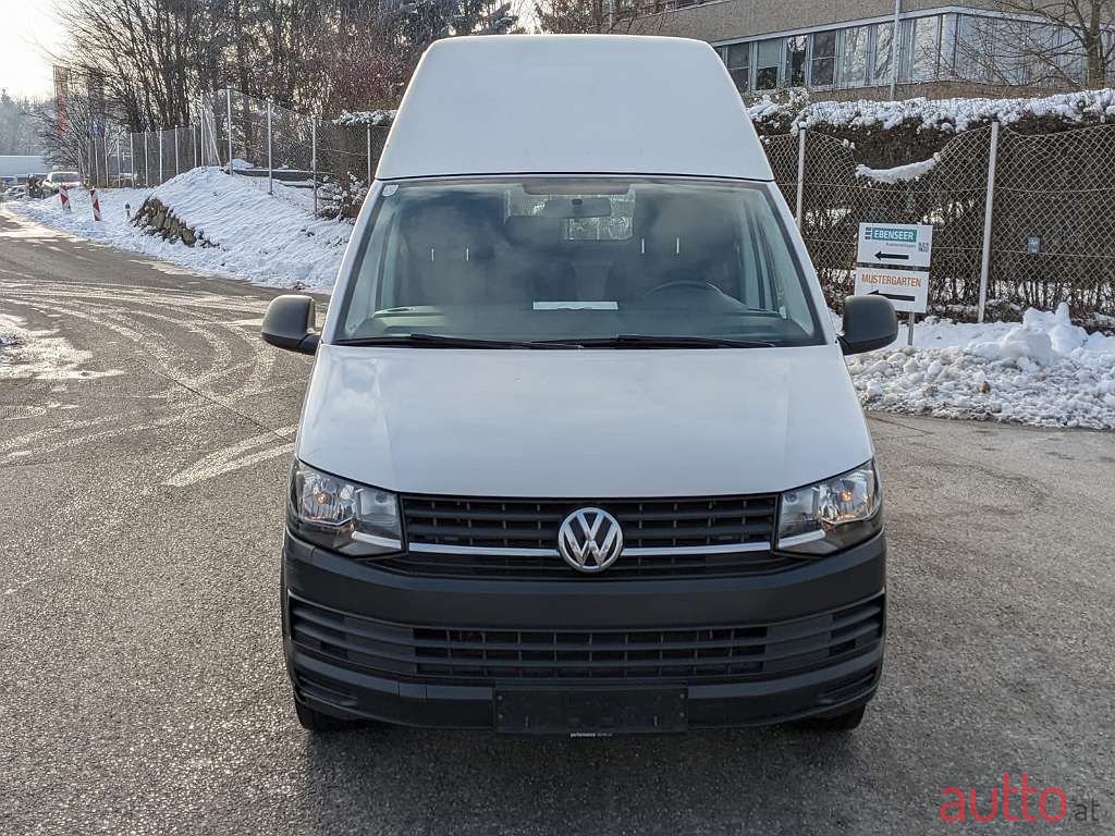 2015' Volkswagen T6 photo #2