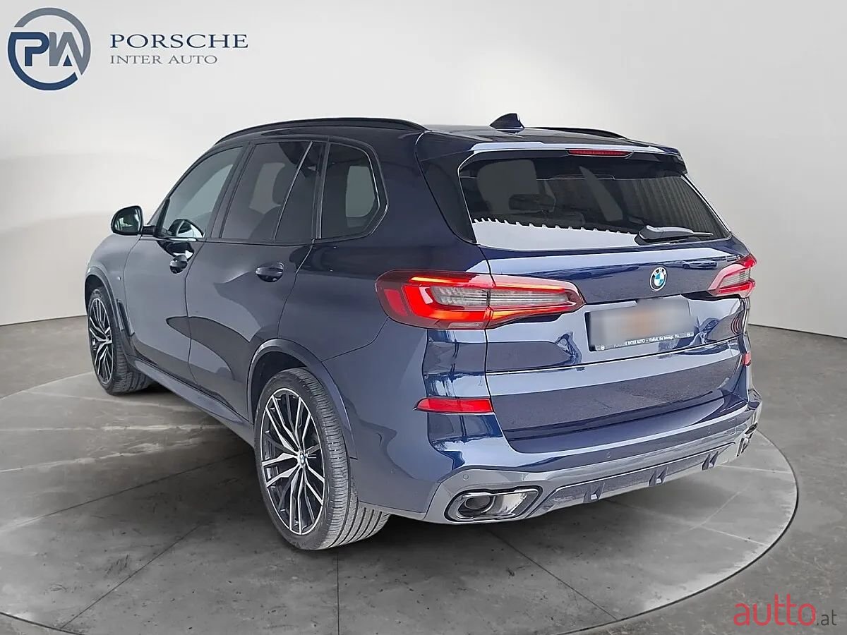 2021' BMW X5 photo #3
