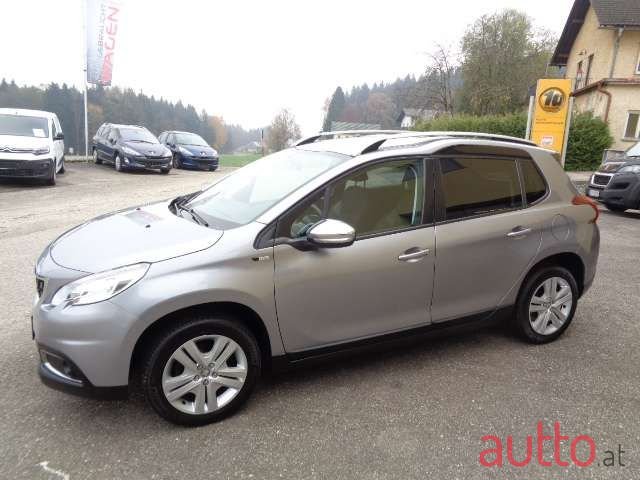 2017' Peugeot 2008 photo #1