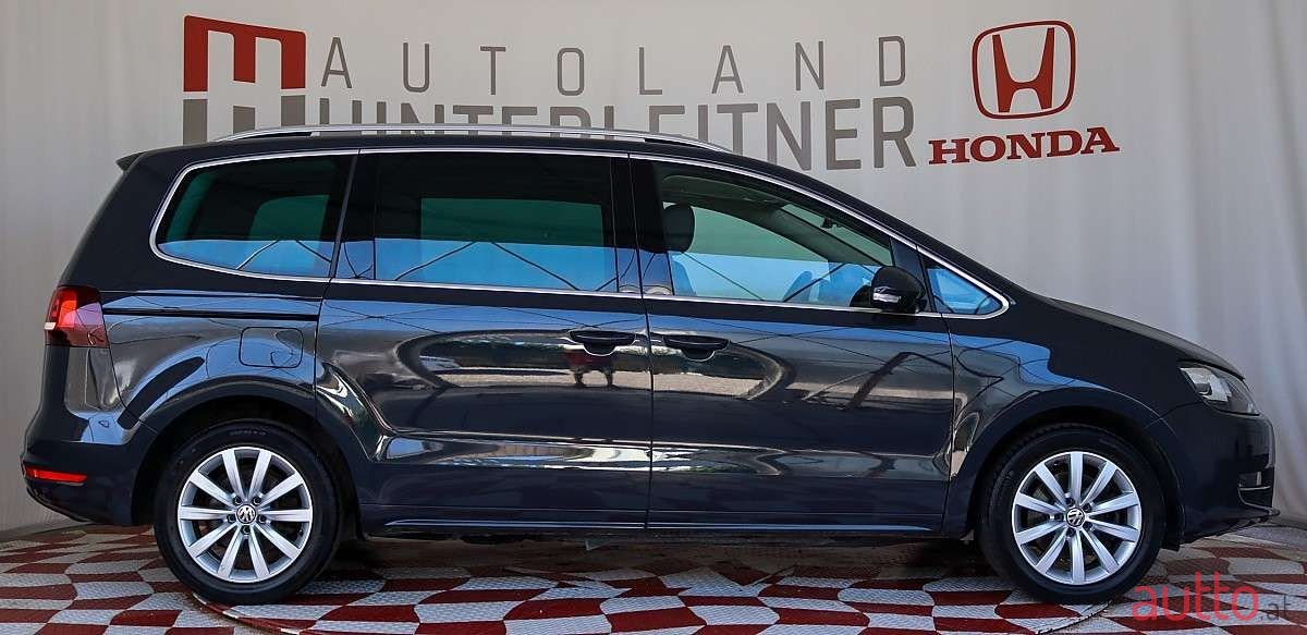 2020' Volkswagen Sharan photo #5