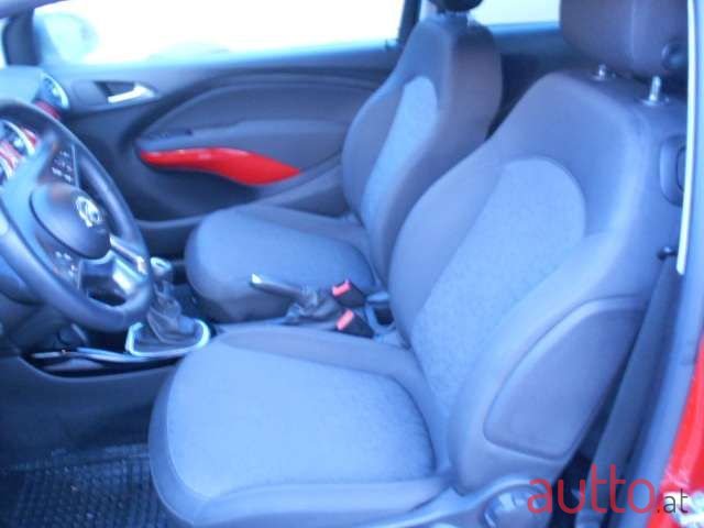 2018' Opel Adam photo #5