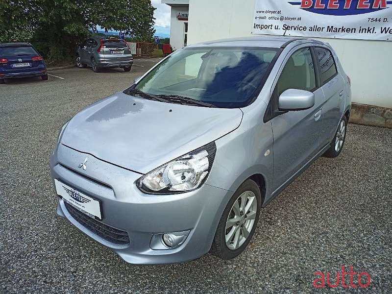 2017' Mitsubishi Space Star photo #1