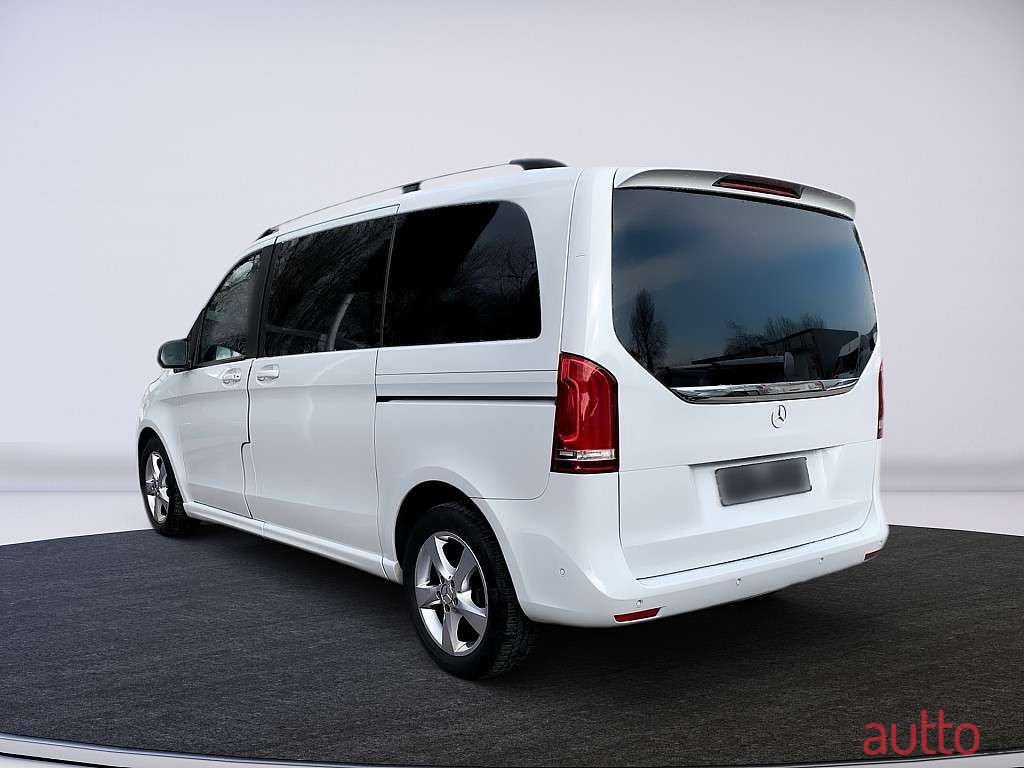 2018' Mercedes-Benz V-Klasse photo #2