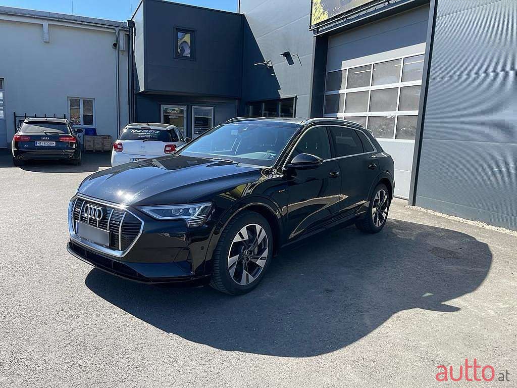 2021' Audi e-tron photo #2