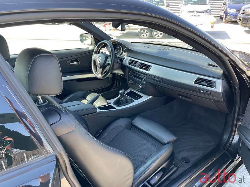 2010' BMW 3Er-Reihe photo #6