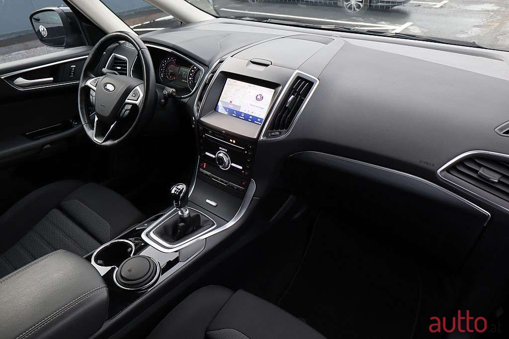 2021' Ford Galaxy photo #4