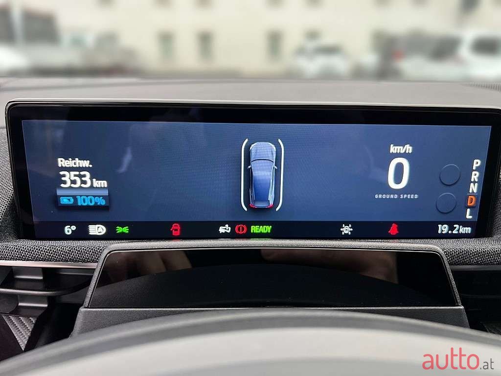 2022' Ford Mustang Mach-E photo #5