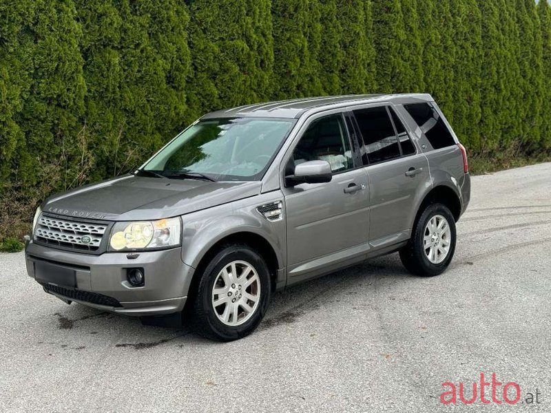 2011' Land Rover Freelander photo #1