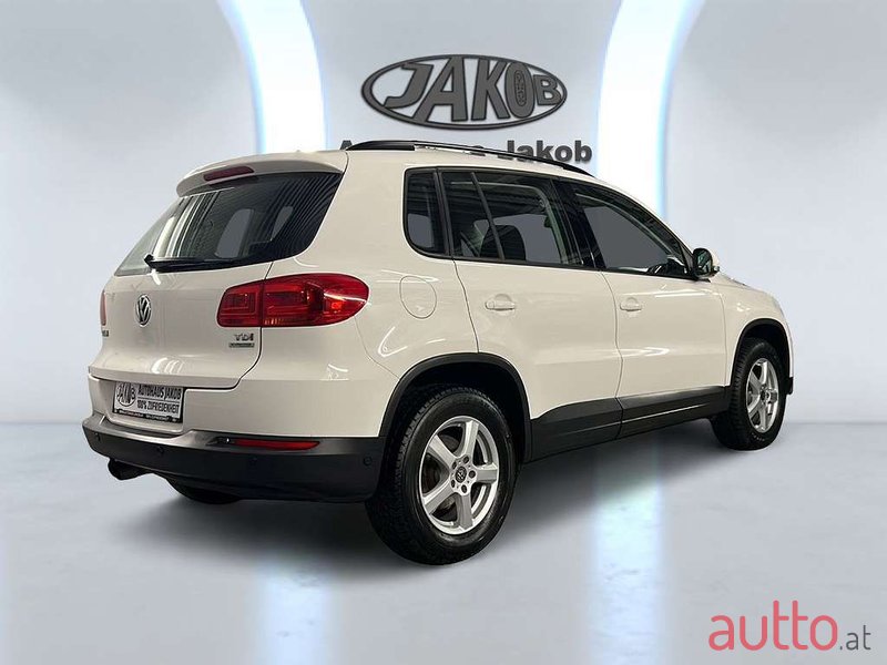 2013' Volkswagen Tiguan photo #2