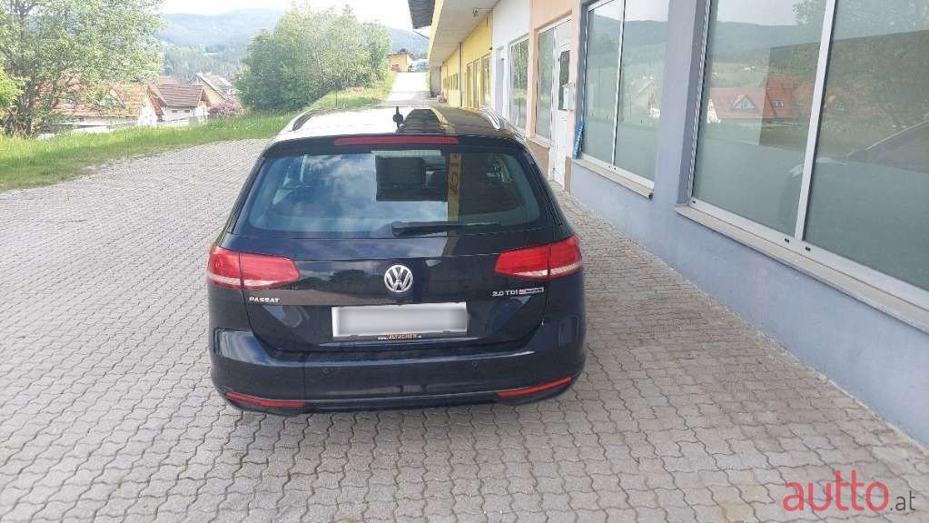 2015' Volkswagen Passat photo #5