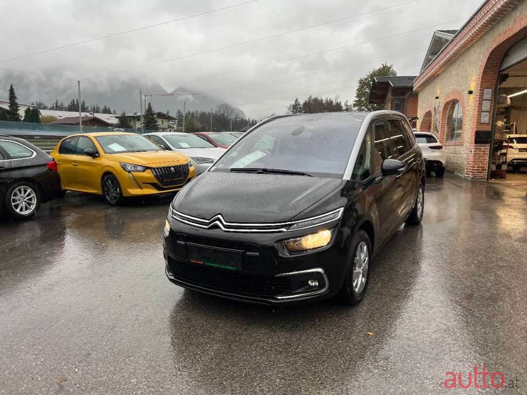 2018' Citroen Grand C4 Spacetourer photo #3