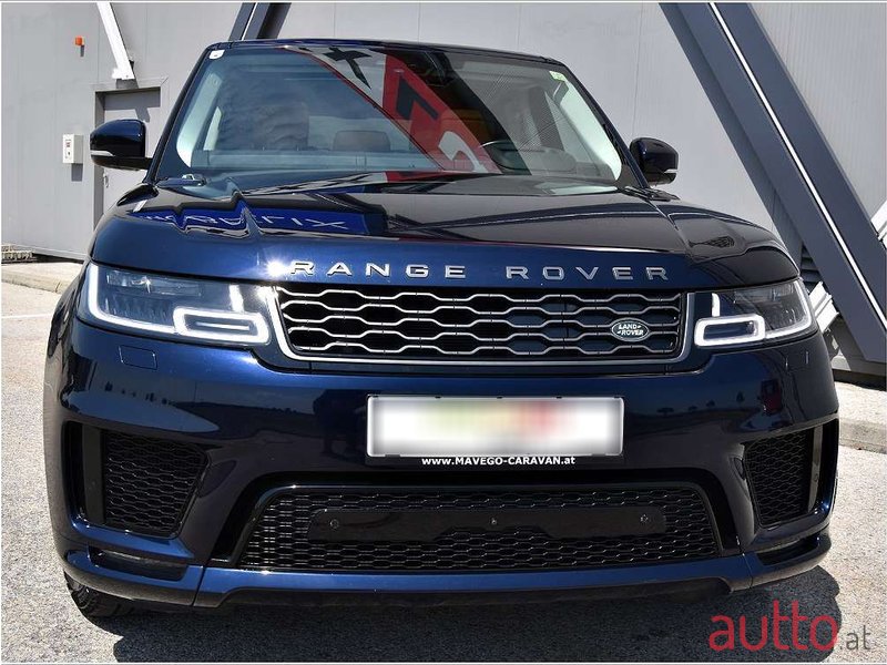 2019' Land Rover Range Rover Sport photo #5