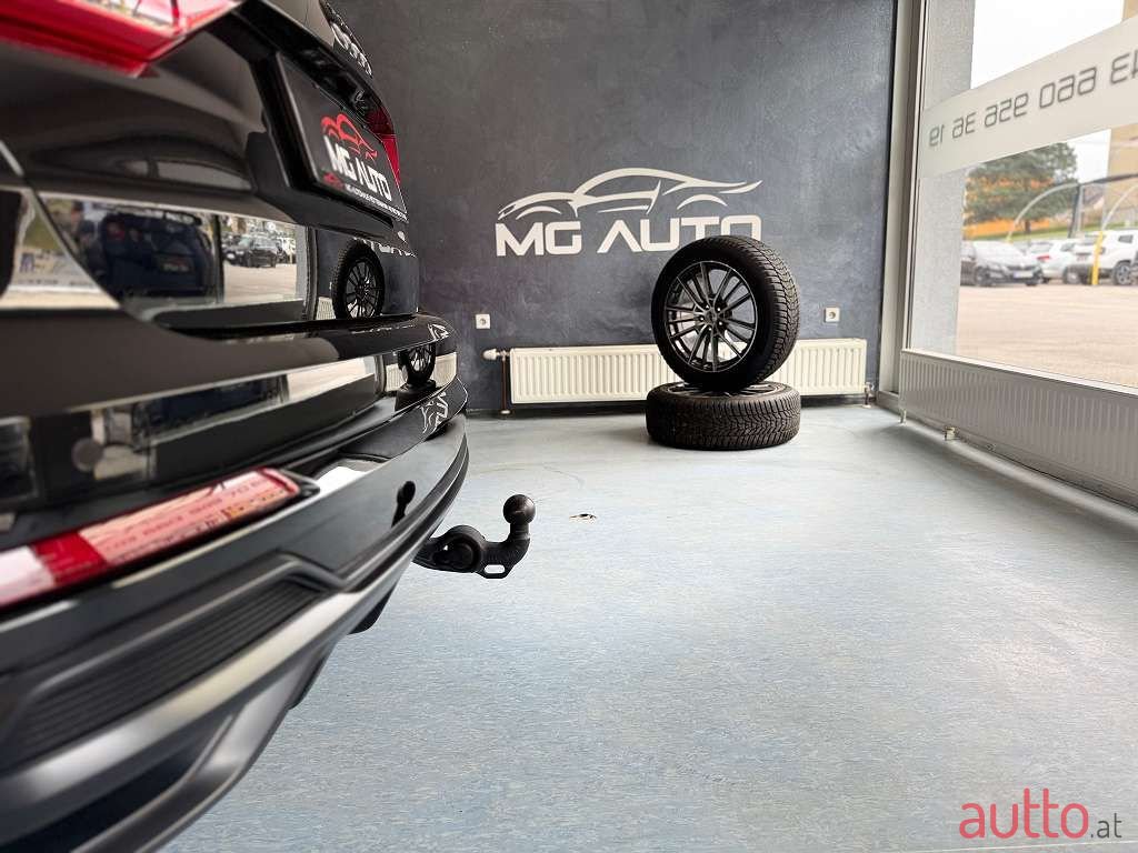 2021' Audi Q3 photo #5