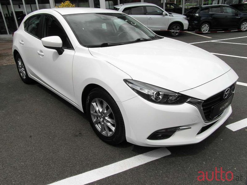 2017' Mazda Mazda3 photo #5