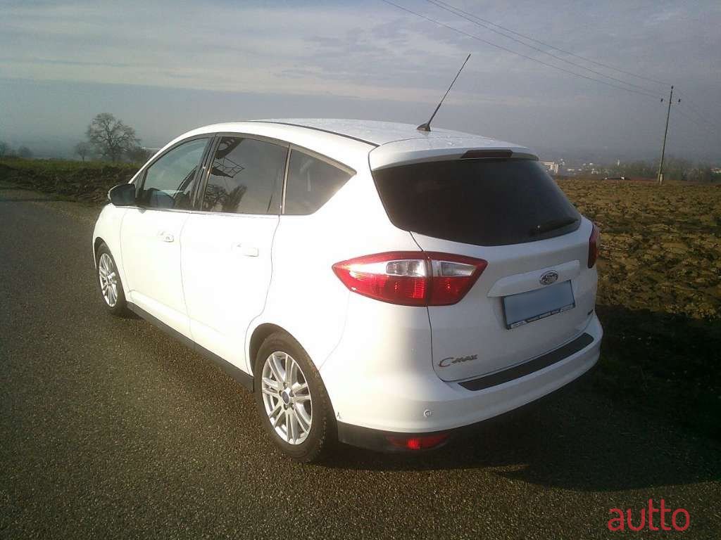 2014' Ford C-MAX photo #5