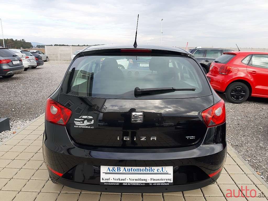 2016' SEAT Ibiza photo #4