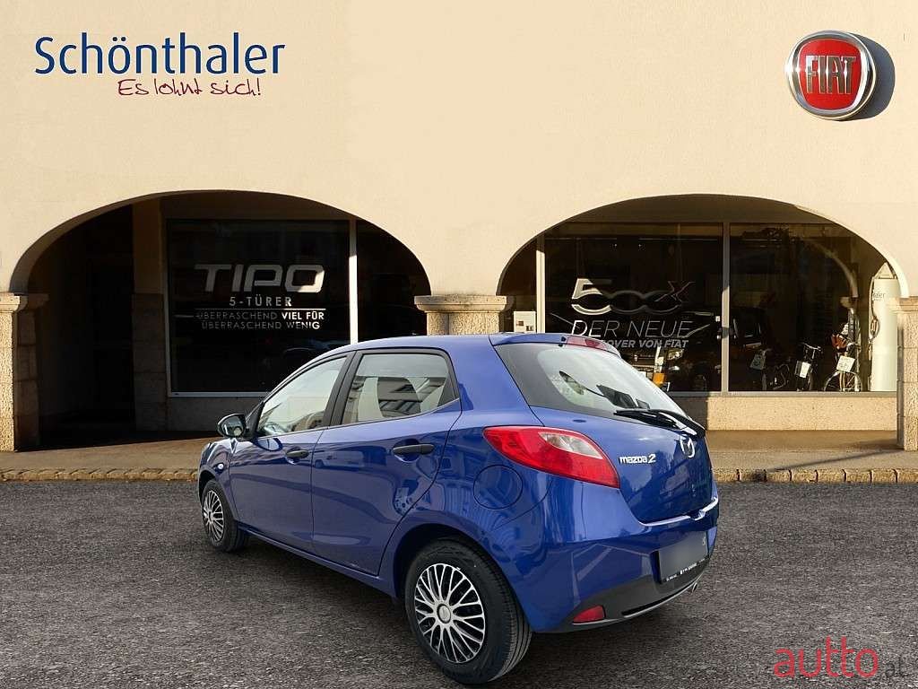 2007' Mazda Mazda2 photo #2