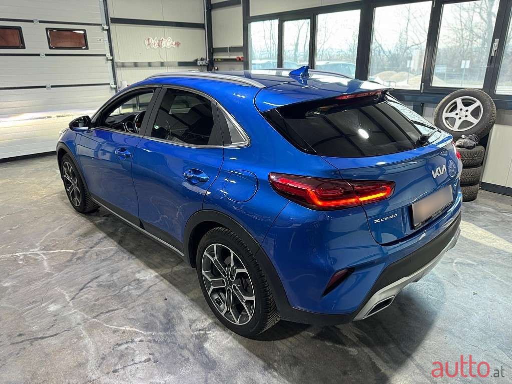 2022' Kia XCeed photo #3
