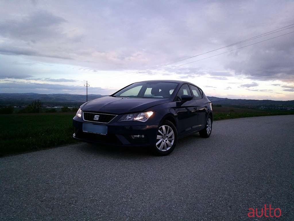 2019' SEAT Leon photo #5