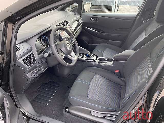 2023' Nissan Leaf photo #6