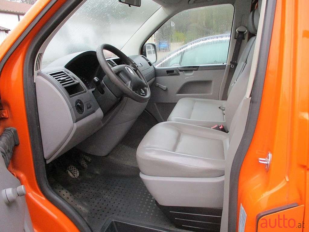 2007' Volkswagen T5 photo #5