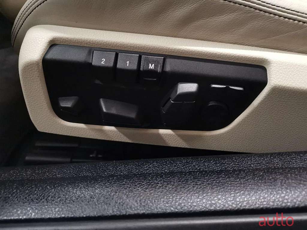 2012' BMW 6Er-Reihe photo #5