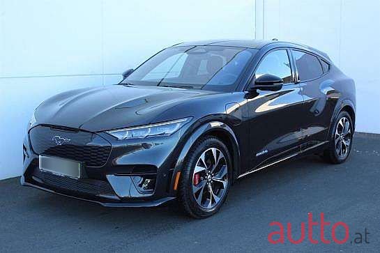 2022' Ford Mustang Mach-E photo #1