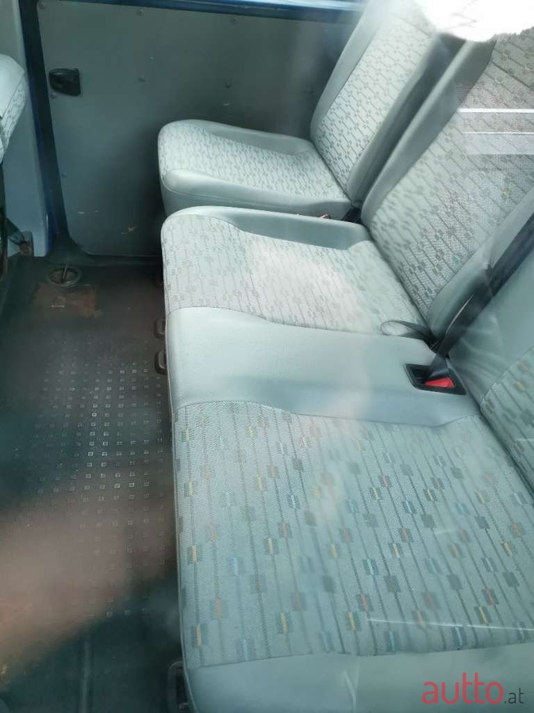 2010' Volkswagen T5 photo #5