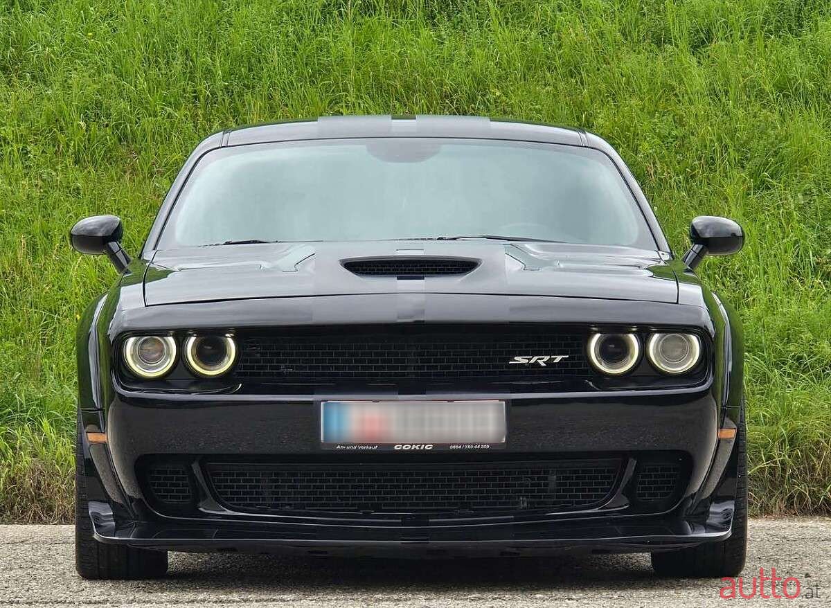 2015' Dodge Challenger photo #5
